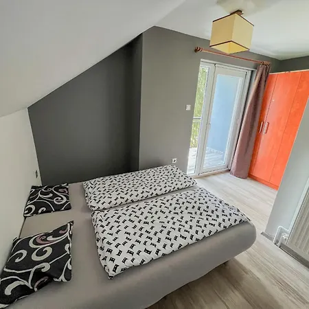 Mihi Apartment Balatonvilagos